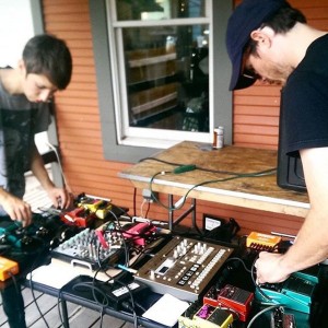 Kitbashes manipulates sounds in a most pleasing way.