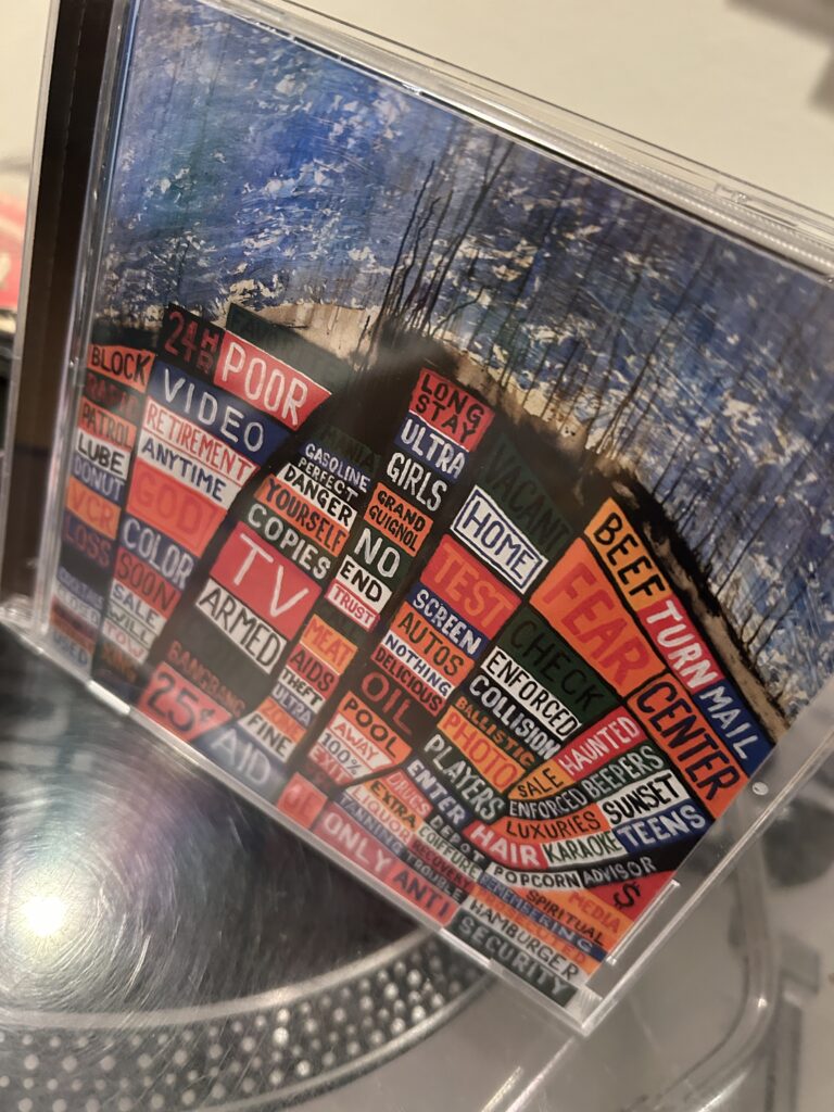 Radiohead Hail to the Thief CD case